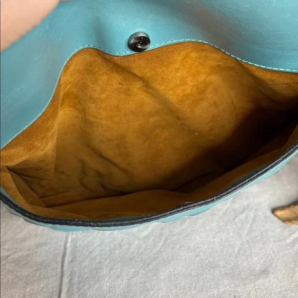 Patricia Nash Teal Tooled Embossed Shoulder Bag - Picture 3 of 11